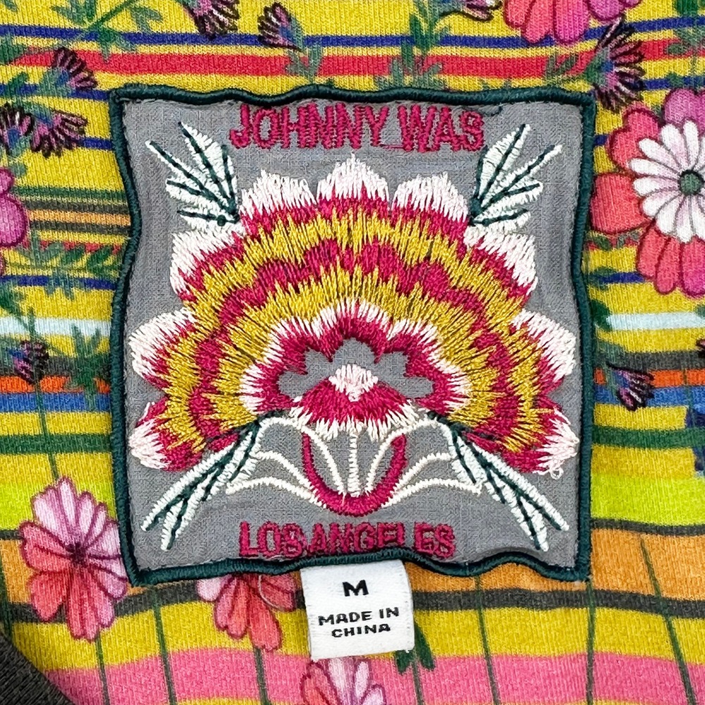 JOHNNY WAS Janie Favorite Boho Floral V-Neck Tee • Medium • gray, multi-color - Picture 5 of 7
